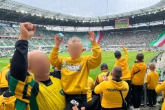 signal-2025-04-19-194445_025