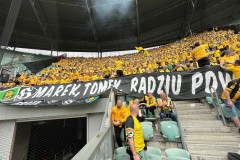 signal-2025-04-19-194815