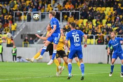 KATOWICE 18.05.2025MECZ 33. KOLEJKA PKO EKSTRAKLASA SEZON 2024/25 --- POLISH FOOTBALL TOP LEAGUE MATCH: GKS KATOWICE - LECH POZNANOSKAR REPKA WOJCIECH MONKA FOT. KRZYSZTOF HELIOS/400MM