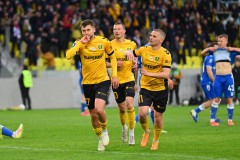 KATOWICE 18.05.2025MECZ 33. KOLEJKA PKO EKSTRAKLASA SEZON 2024/25 --- POLISH FOOTBALL TOP LEAGUE MATCH: GKS KATOWICE - LECH POZNANBARTOSZ NOWAK ADRIAN BLAD FOT. KRZYSZTOF HELIOS/400MM