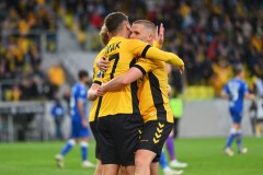 KATOWICE 18.05.2025MECZ 33. KOLEJKA PKO EKSTRAKLASA SEZON 2024/25 --- POLISH FOOTBALL TOP LEAGUE MATCH: GKS KATOWICE - LECH POZNANBARTOSZ NOWAK ADRIAN BLAD FOT. KRZYSZTOF HELIOS/400MM