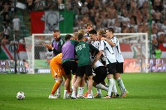 WARSZAWA 10.08.2025MECZ 4. KOLEJKA PKO EKSTRAKLASA SEZON 2025/26 --- POLISH FOOTBALL TOP LEAGUE MATCH: LEGIA WARSZAWA - GKS KATOWICEDRUZYNA LEGII RADOSCFOT. KRZYSZTOF HELIOS/400MM